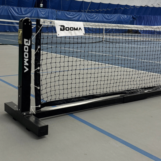 Image of a BOOMA Elite rolling pickleball net.